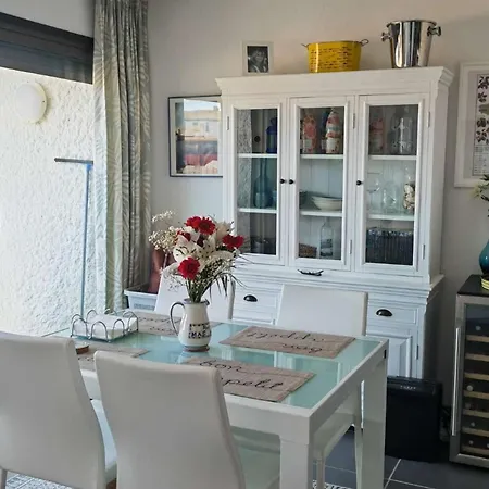 Appartement Renove 2 Avec Parking Au Barcares - Fr-1-195-121